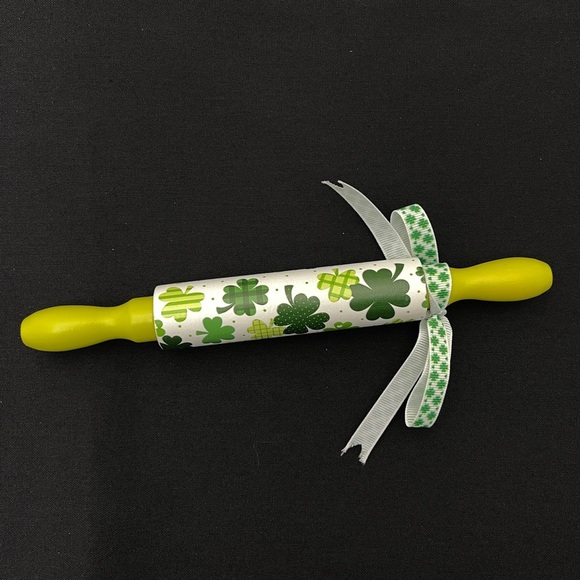 (2) Mini Rolling Pins - St.Patrick’s Day - Picture 2 of 13